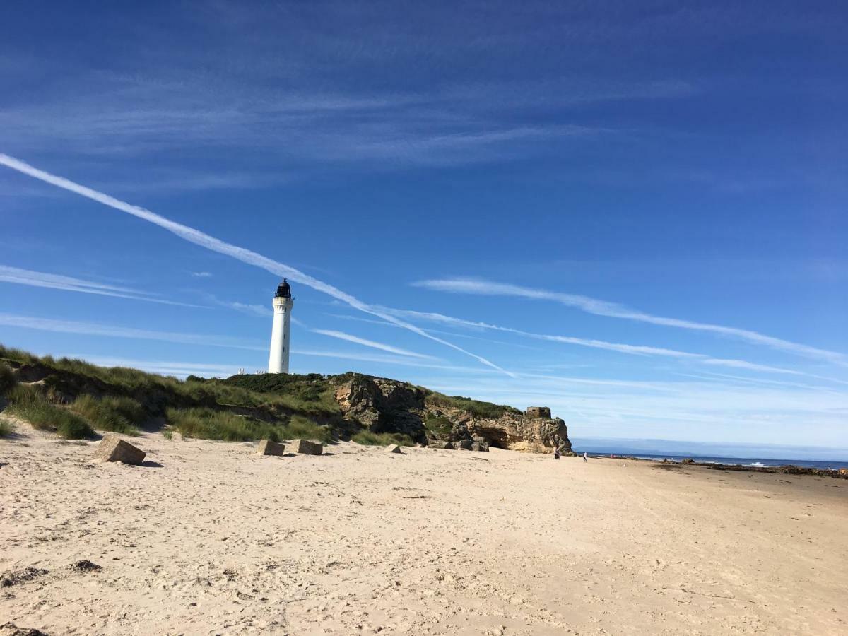 87 Lighthouse View Apartment *